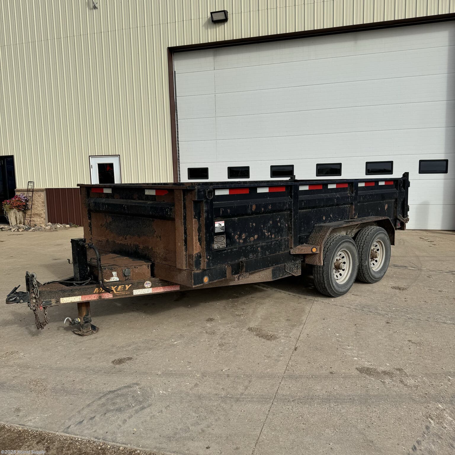 Hydraulic Dump Trailers for Sale – Rugged and Reliable